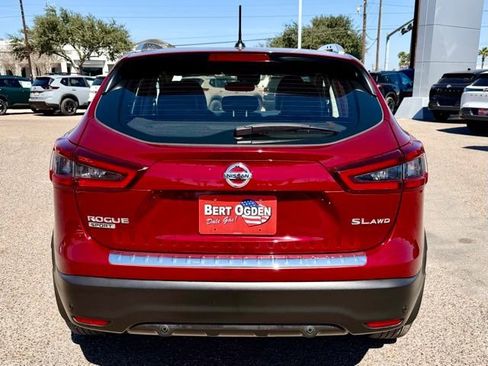 Certified 2022 Nissan Rogue Sport SL w/ Premium Package image 6