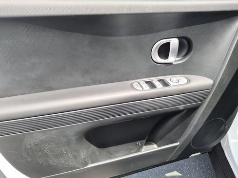 Used 2023 Hyundai Ioniq 5 SE RWD image 12