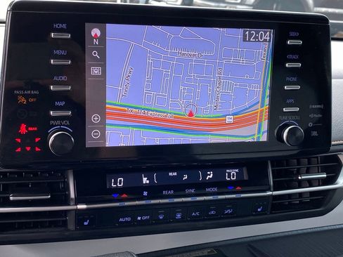 Used 2023 Toyota Sienna XSE w/ XSE Plus Package image 29