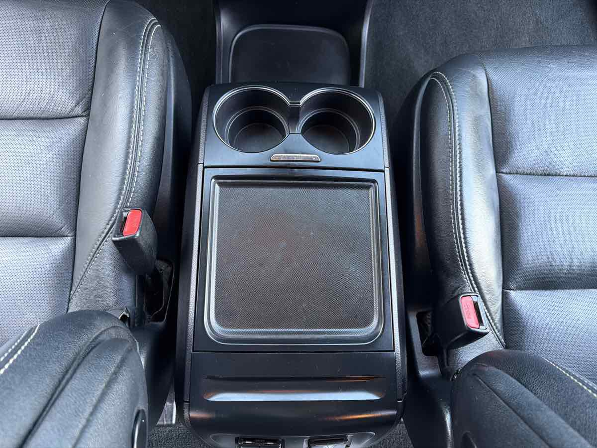 Used 2018 Toyota Sienna SE FWD image 29