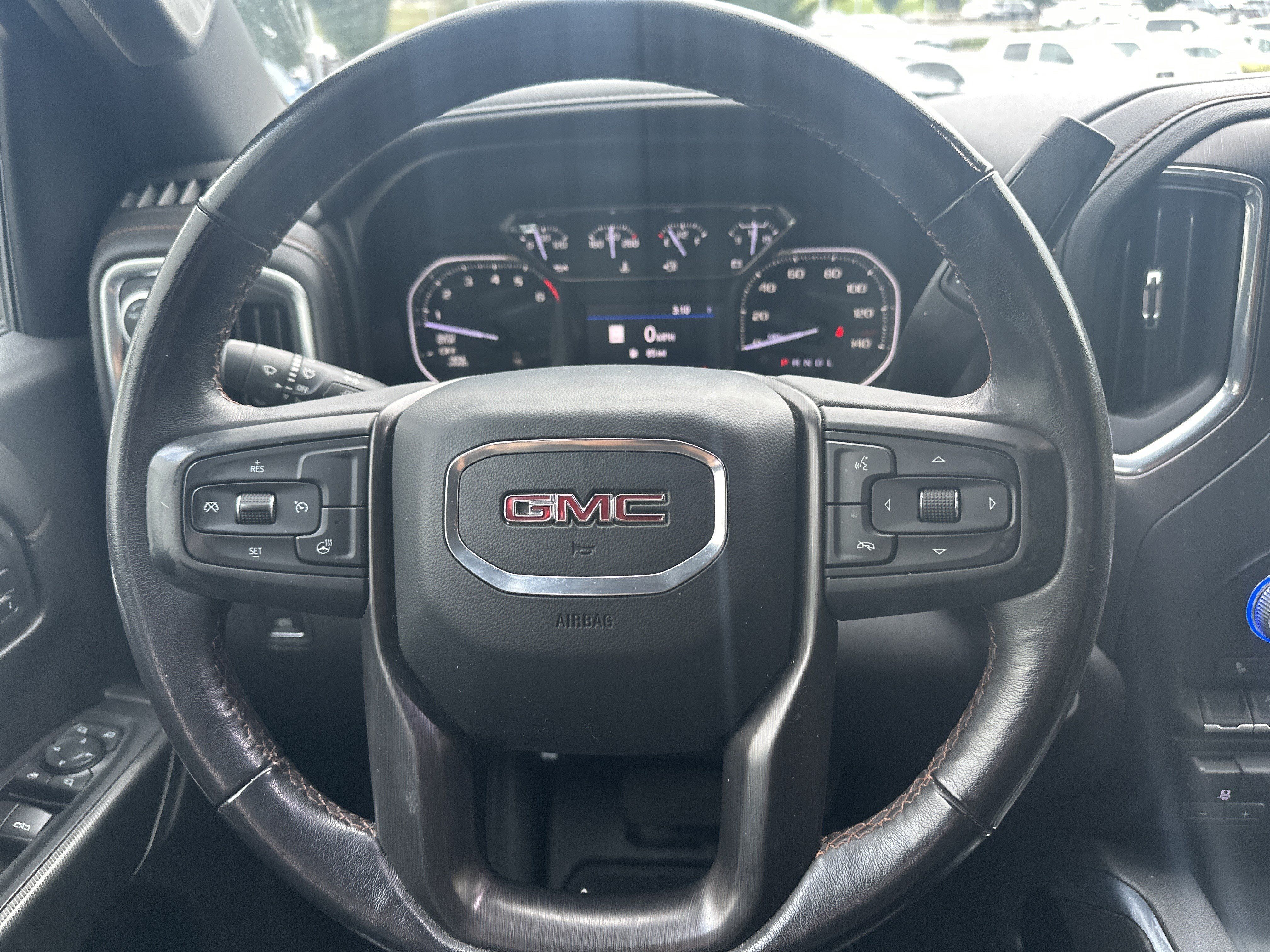 Used 2021 GMC Sierra 1500 AT4 w/ AT4 Preferred Package AWD/4WD image 17