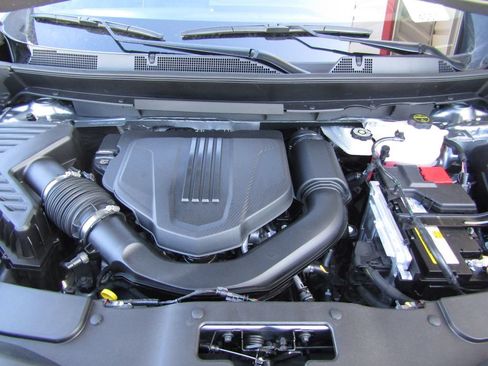 New 2026 GMC Acadia Denali w/ Super Cruise Package AWD/4WD image 37