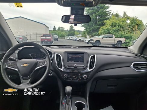 Certified 2022 Chevrolet Equinox LT FWD image 9
