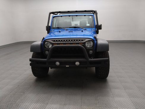 Used 2016 Jeep Wrangler Sport image 15