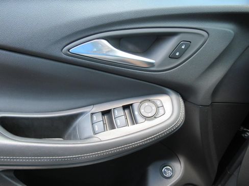 Used 2023 Buick Encore GX Select w/ Sport Touring Package AWD/4WD image 20