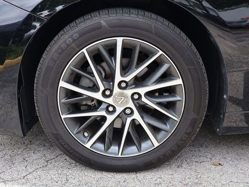 Used 2017 Lexus ES 350 w/ Luxury Package FWD image 24
