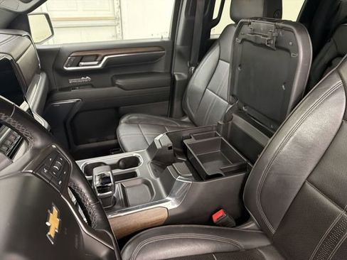 Used 2023 Chevrolet Silverado 1500 High Country w/ High Country Premium Package image 24
