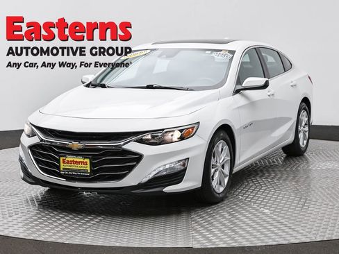 Used 2024 Chevrolet Malibu LT image 1