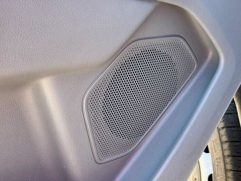 Used 2016 Ford Transit 250 148 Low Roof RWD image 13