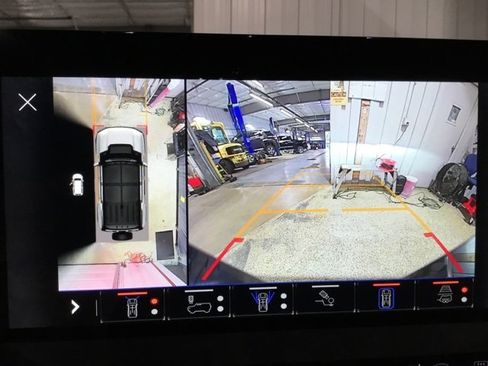 New 2025 GMC Hummer EV 3X image 35