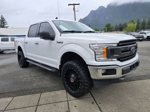 Used 2019 Ford F150 XLT w/ Equipment Group 301A Mid AWD/4WD image 3