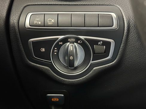 Used 2019 Mercedes-Benz GLC 300 w/ AMG Line image 18