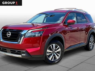 Used 2024 Nissan Pathfinder SL