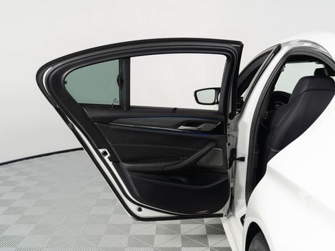 Used 2023 BMW M5 w/ Competition Package AWD/4WD image 28