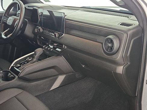 Certified 2025 Chevrolet Colorado Trail Boss AWD/4WD image 34