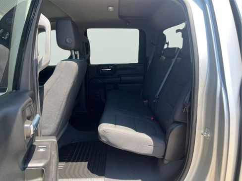 Used 2021 Chevrolet Silverado 2500 Custom w/ Custom Value Package RWD image 14