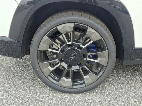 New 2026 BMW XM Label Red image 8