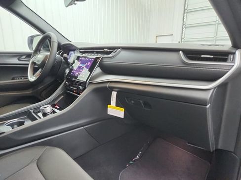 New 2026 Jeep Grand Cherokee Laredo X RWD image 43
