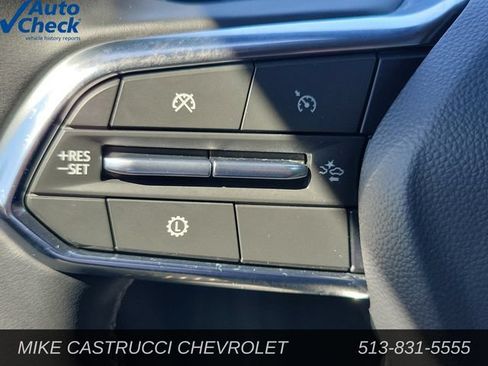Used 2026 Chevrolet Traverse LT AWD/4WD image 13