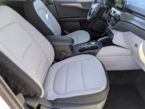 New 2026 Ford Escape Active image 36