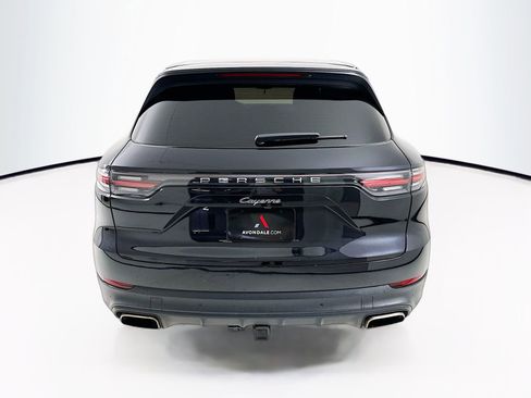 Used 2020 Porsche Cayenne image 7