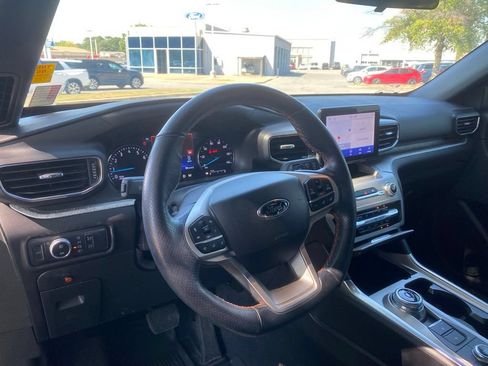 Used 2022 Ford Explorer Timberline AWD/4WD image 12