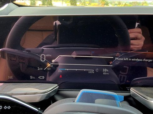 New 2025 Cadillac Escalade IQ Luxury 2 image 24