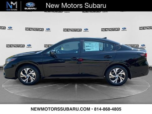 Used 2025 Subaru Legacy Premium AWD/4WD image 2