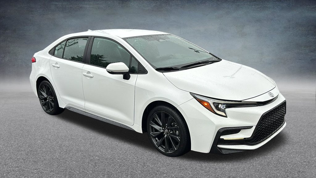 Used 2025 Toyota Corolla SE FWD image 2
