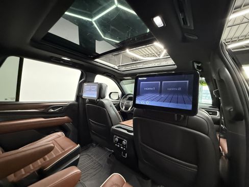 Used 2023 GMC Yukon Denali Ultimate image 24
