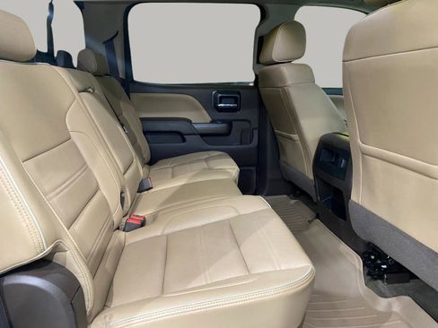 Used 2018 GMC Sierra 2500 Denali w/ Duramax Plus Package image 25