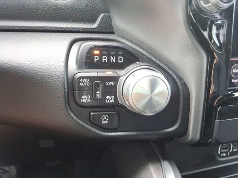 Used 2020 RAM 1500 Laramie w/ Sport Appearance Package AWD/4WD image 35