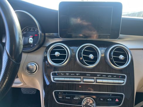 Used 2016 Mercedes-Benz C 300 Sedan image 17