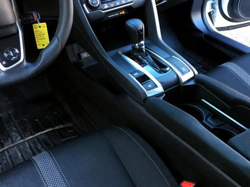 Used 2019 Honda Civic LX image 19