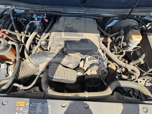 Used 2012 Chevrolet Silverado 1500 W/T RWD image 23