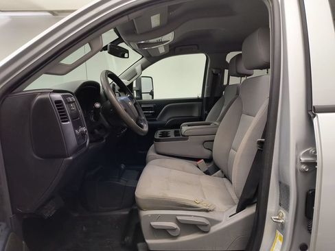 Used 2017 Chevrolet Silverado 3500 W/T w/ WT Convenience Package AWD/4WD image 5