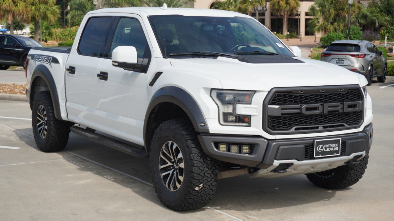 Used 2019 Ford F150 Raptor w/ Equipment Group 801A Mid AWD/4WD image 3