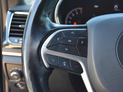 Used 2021 Jeep Grand Cherokee Limited image 28