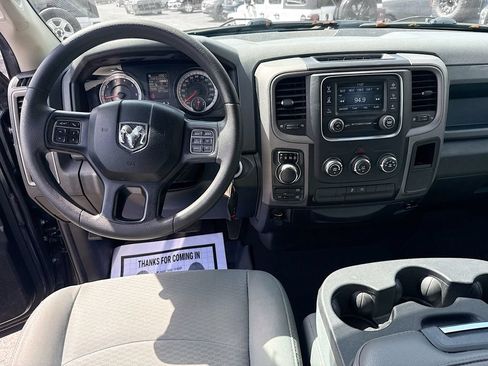 Used 2018 RAM 1500 Express w/ Express Value Package AWD/4WD image 25