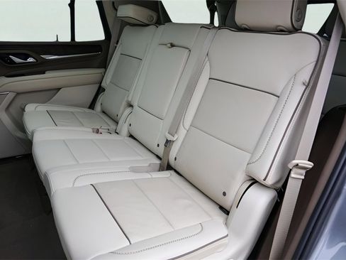 Certified 2022 GMC Yukon Denali w/ Denali Premium Package image 28