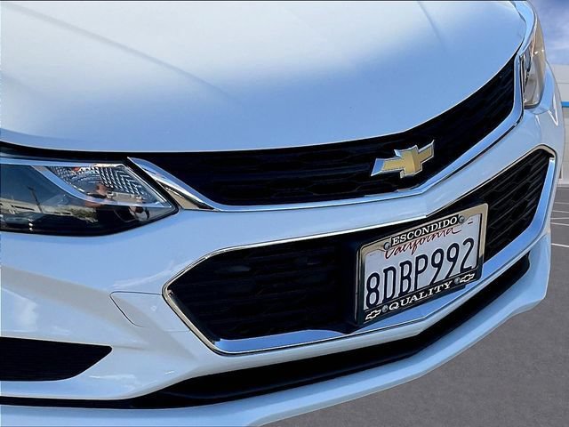 Used 2018 Chevrolet Cruze LT FWD image 35