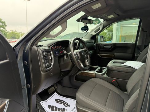 Certified 2021 Chevrolet Silverado 1500 LT Trail Boss w/ Bed Protection Package AWD/4WD image 15