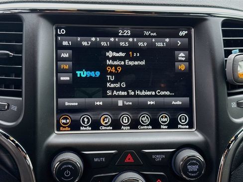 Used 2018 Jeep Grand Cherokee Altitude RWD image 16