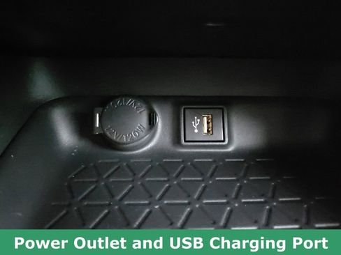 Used 2024 Toyota RAV4 XLE w/ Convenience Package image 33