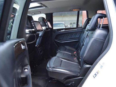 Used 2014 Mercedes-Benz GL 450 GL 450 4MATIC AWD 4dr SUV image 12