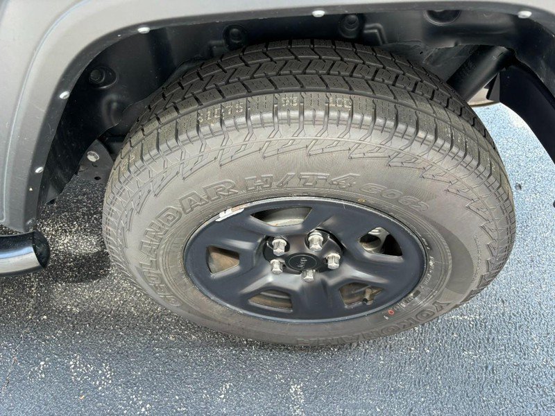 Used 2022 Jeep Wrangler Unlimited Sport AWD/4WD image 7