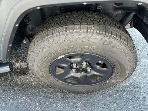 Used 2022 Jeep Wrangler Unlimited Sport AWD/4WD image 7