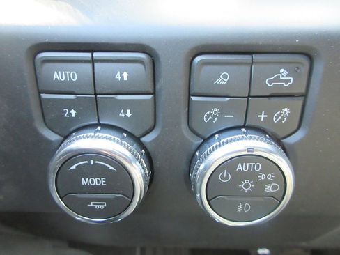New 2026 GMC Sierra 1500 AT4X AWD/4WD image 17