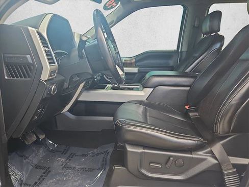 Used 2019 Ford F150 Lariat image 15
