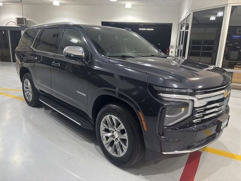 Used 2025 Chevrolet Tahoe Premier image 4